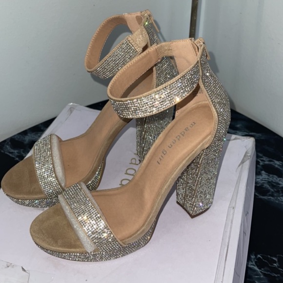 Madden Girl Shoes - Women- Dress Shoes MADDEN GIRL SIREN Platform Rhinestone Sandal Silver Size 8